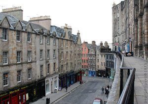 Victoria Street (up)